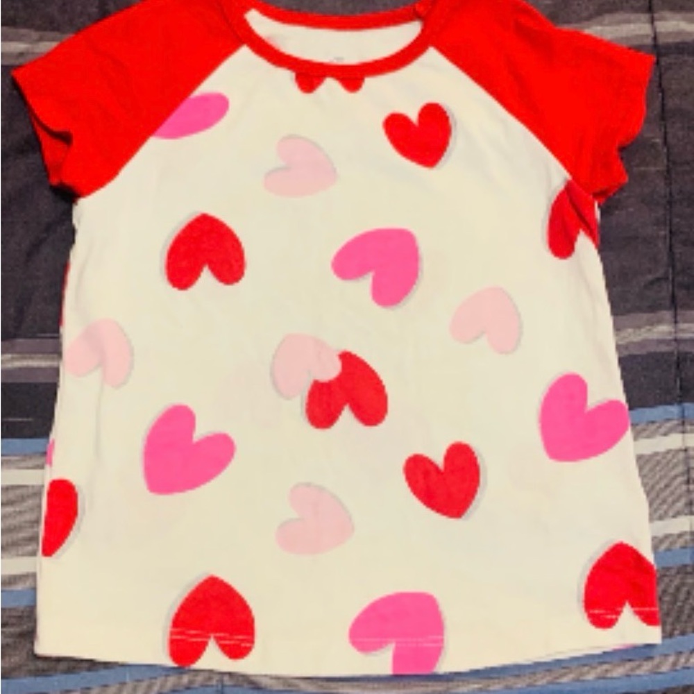 Shirt with Red and Pink Hearts Size 3T NWOT